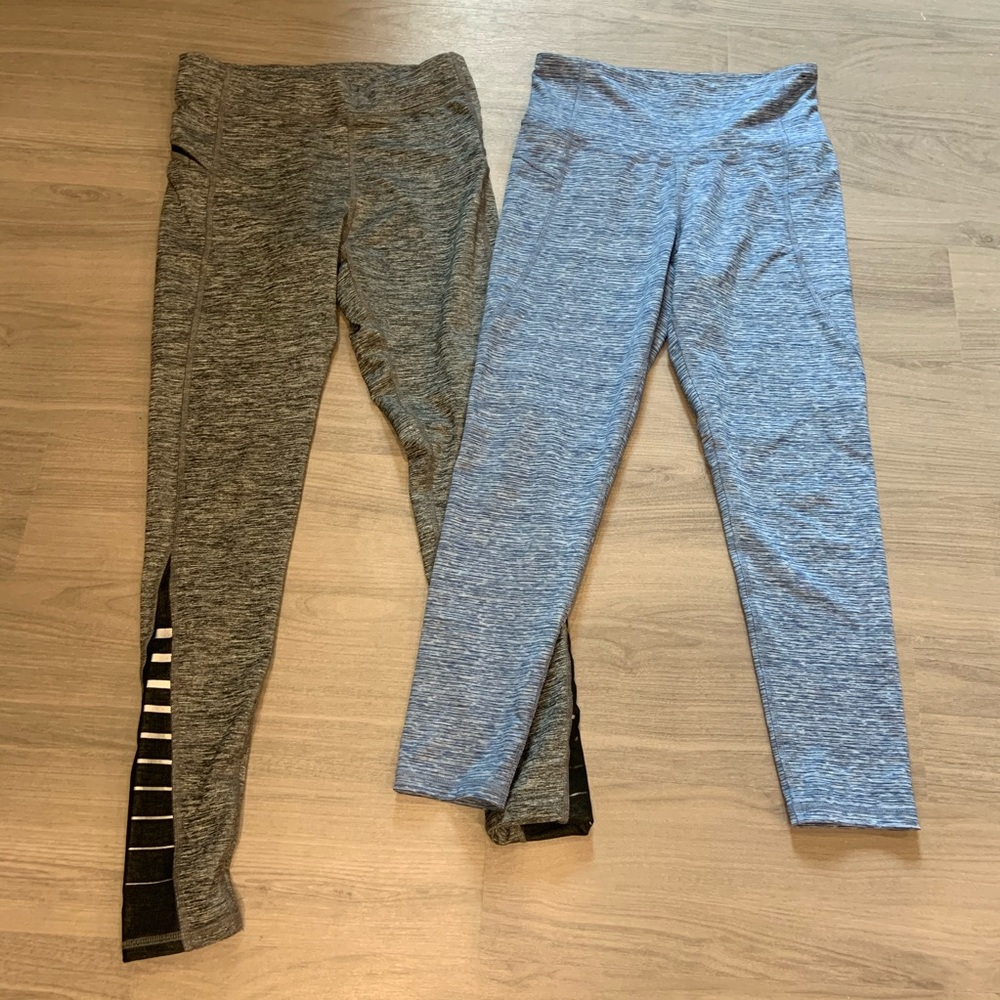 2 pairs Champion workout Leggings size M.